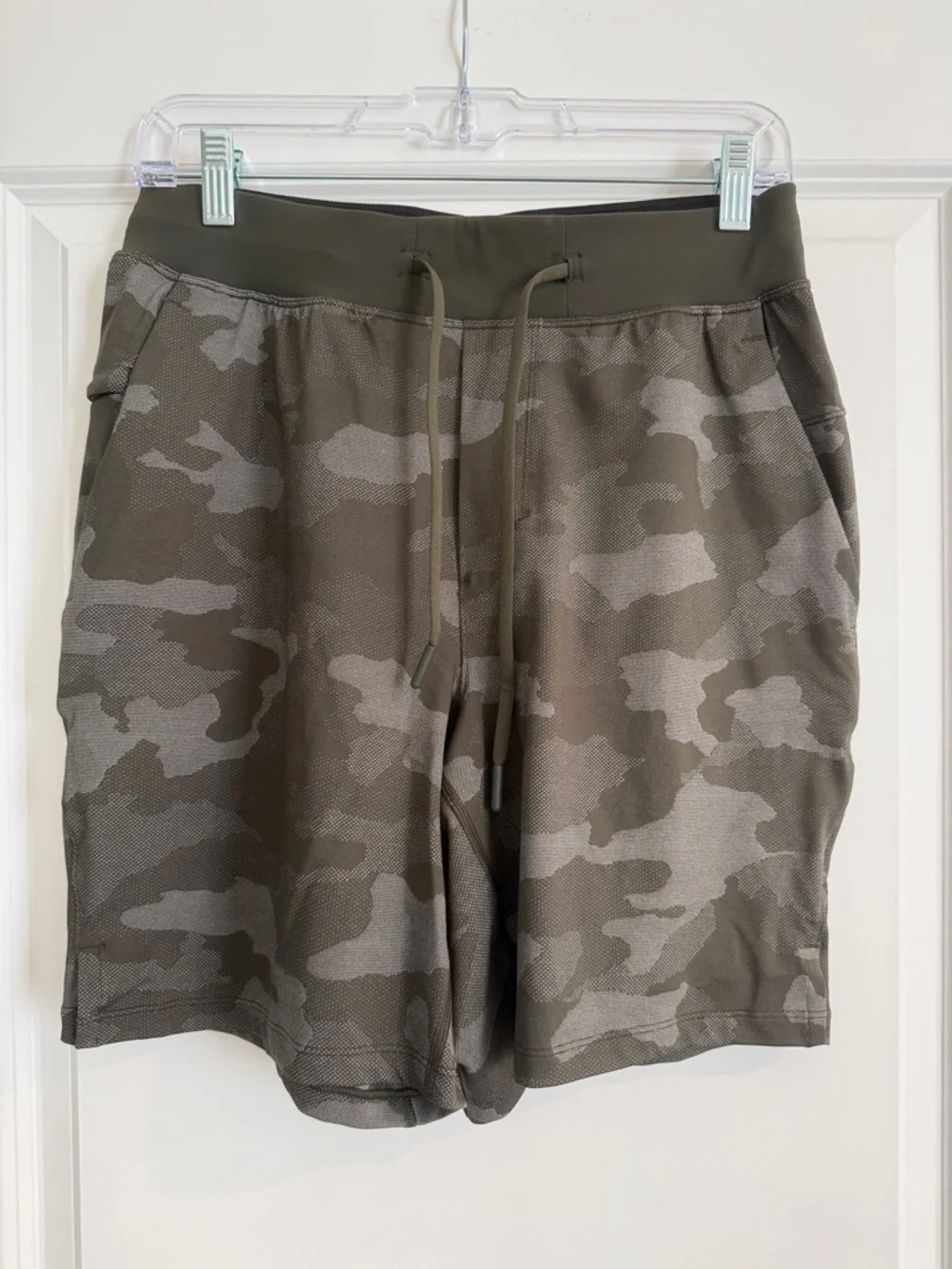 Lululemon T.H.E. Linerless Short 7